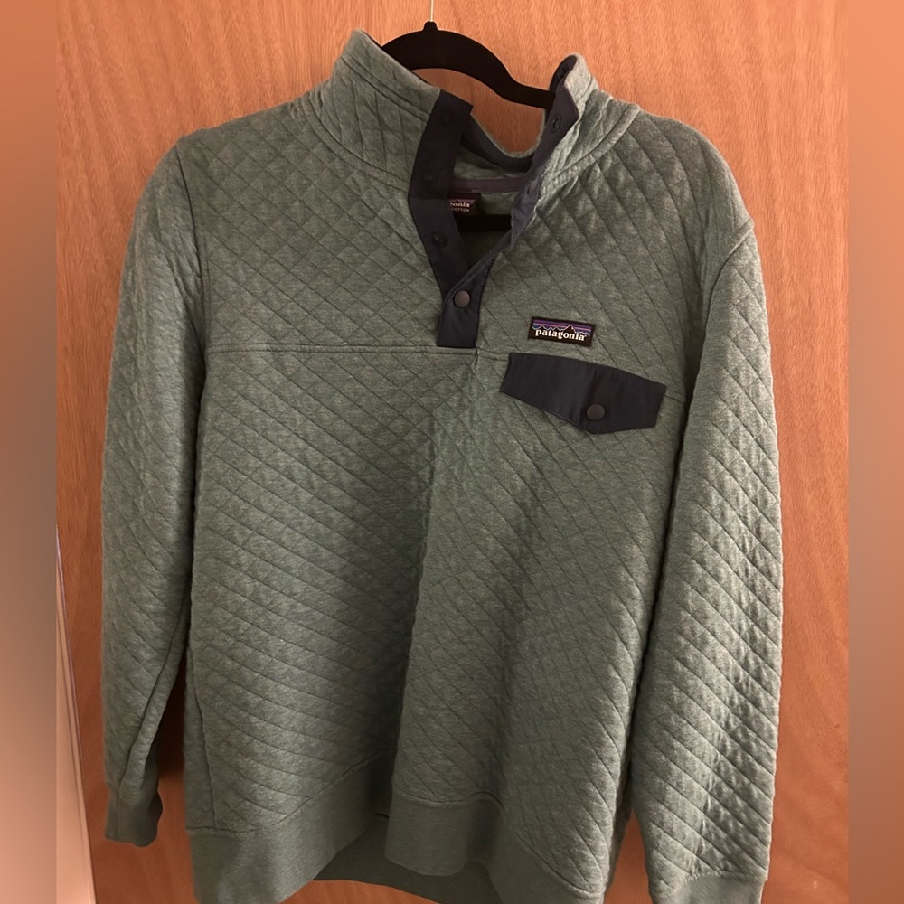 Quilted organic cotton patagonia pullover